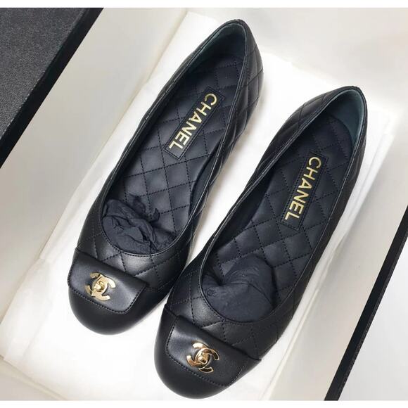 NWOB Chanel Leather Ballet Flats Sz.37 - Picture 1 of 5